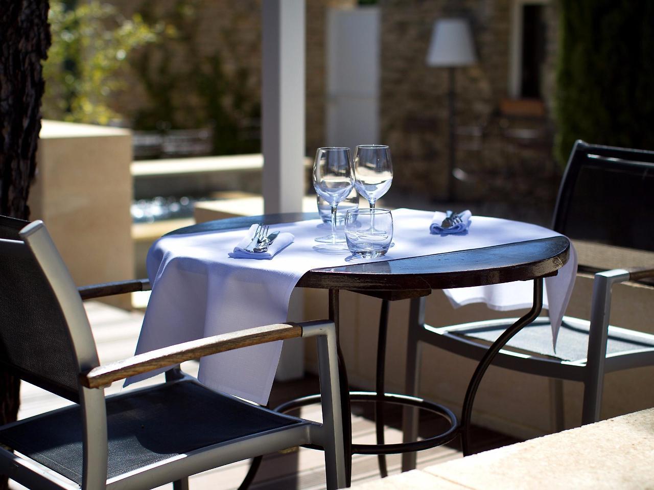 Hotel Carcarille Restaurant Le C Gordes Exterior photo